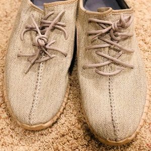 Yeezy Oxford Tans and Pirate Black  size 13